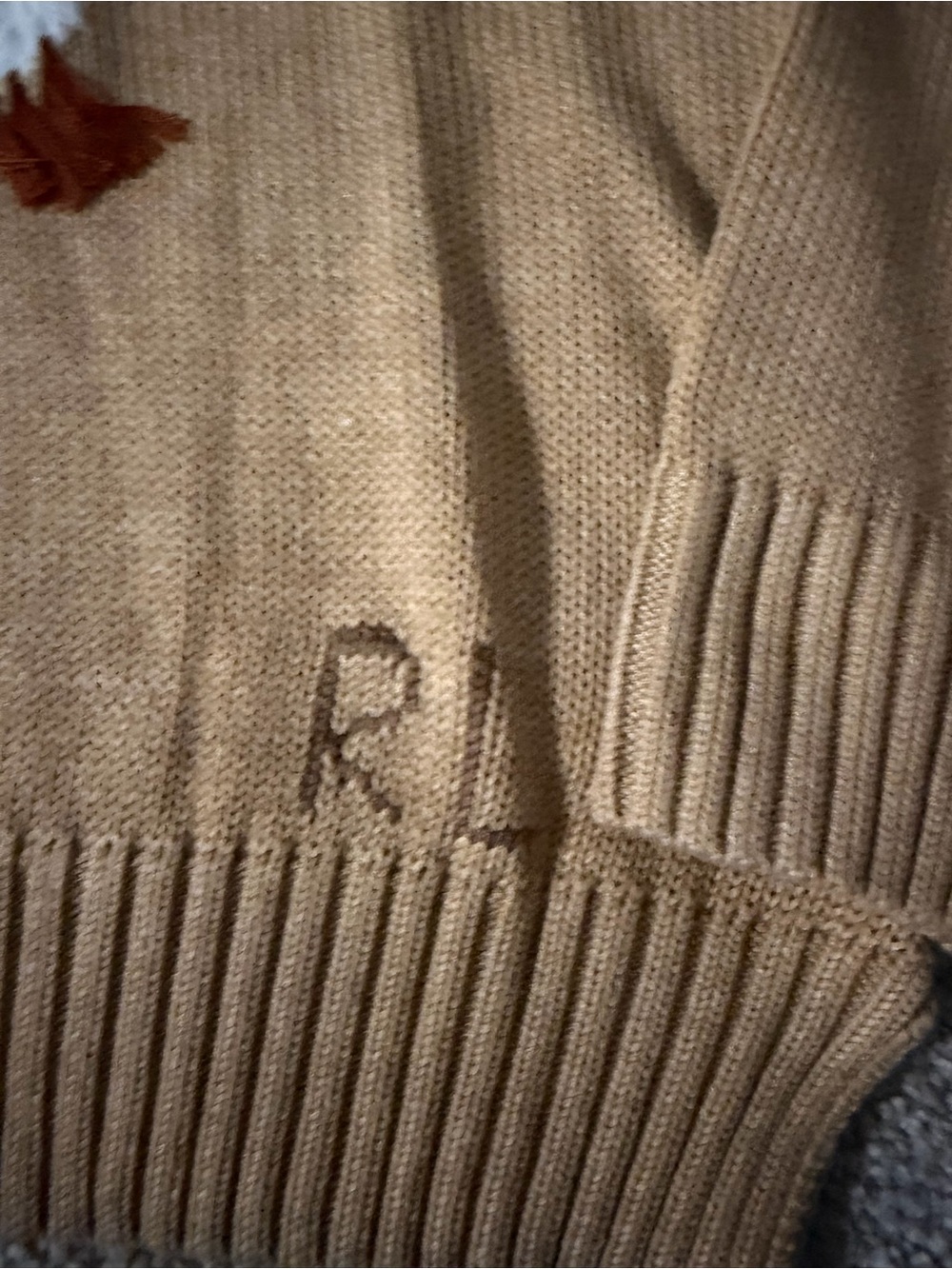 Polo by Ralph Lauren Tan Crewneck Sweater with Bear Intarsia - Picture 4 of 5